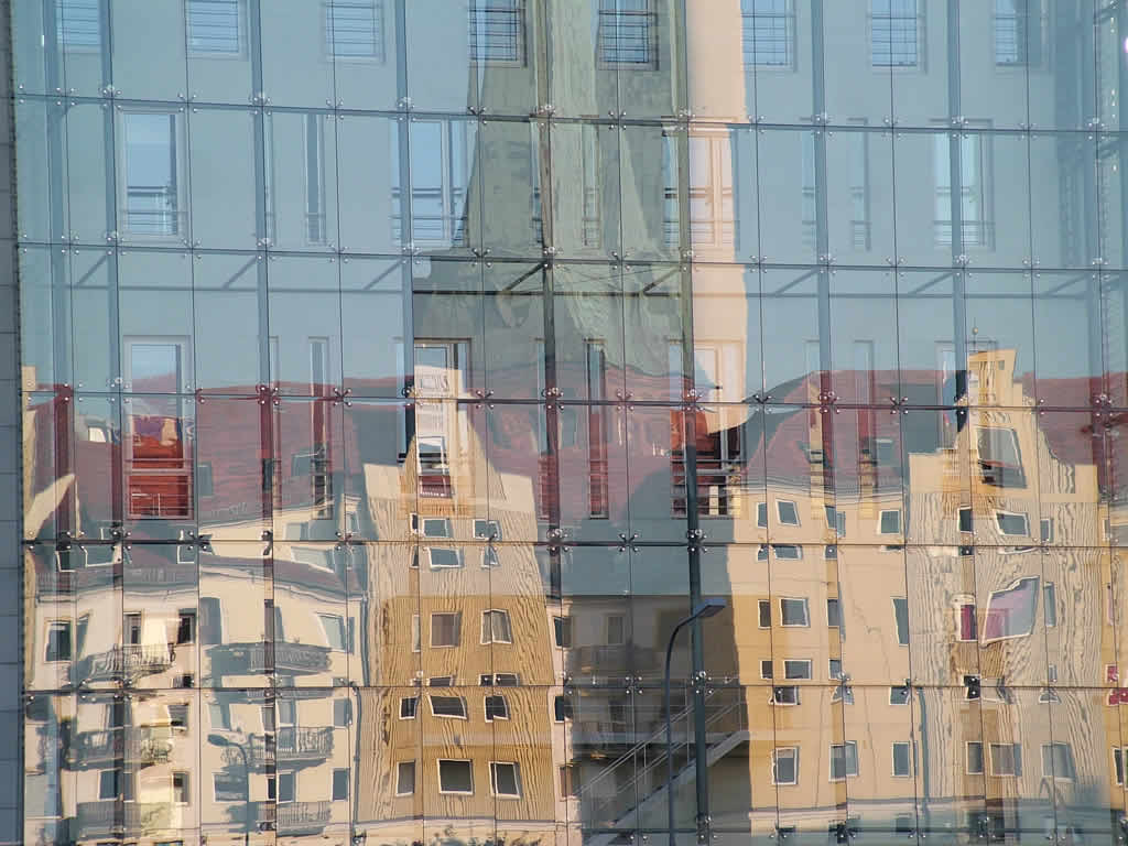 DSCF5043, Reflections at the Spree