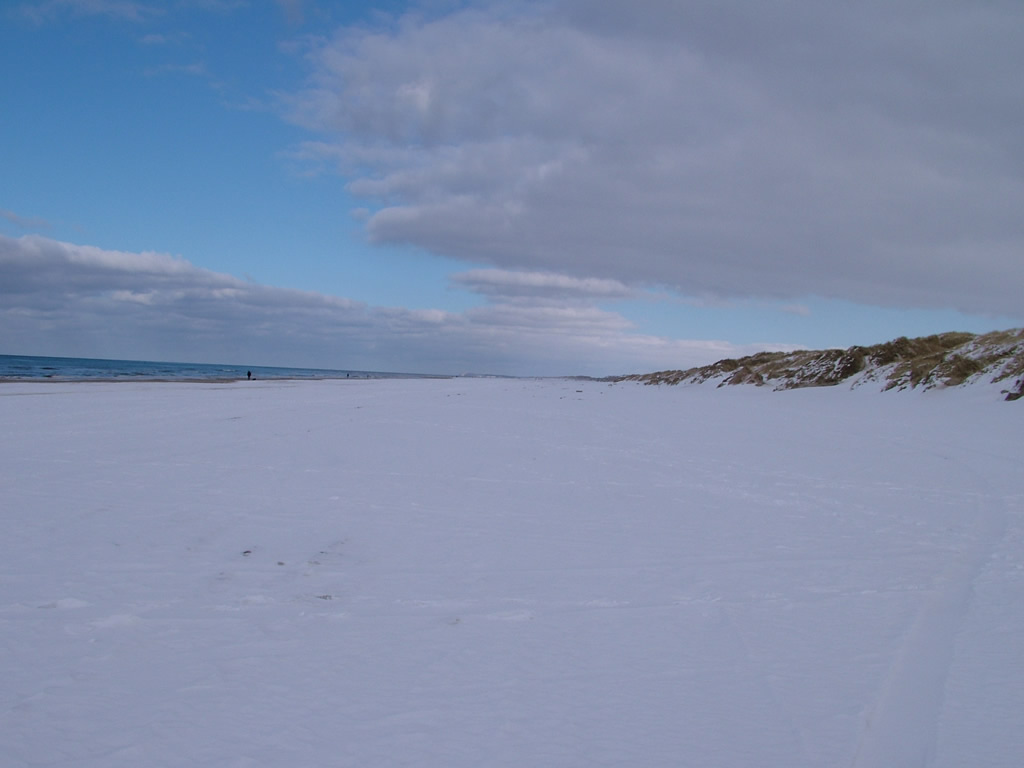 DSCF0614  Beach in Winter, Blockhus