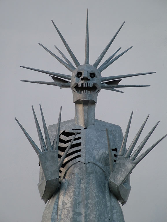 DSCF4904, Be Scared !