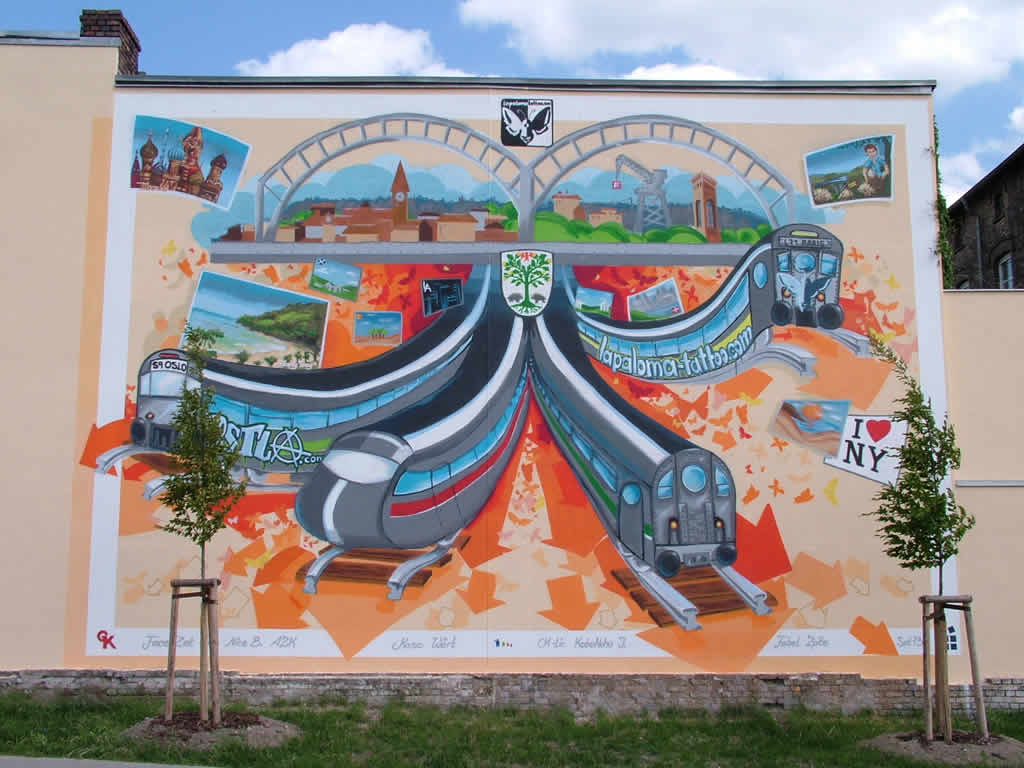 DSCF7710, Wall mural - spot the Scottish flag