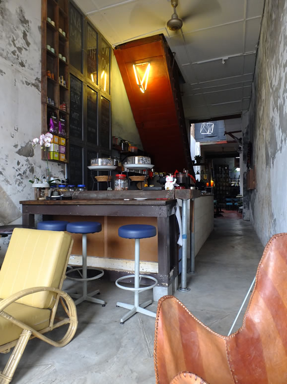 DSCF1198  Cafe Narrow Marrow, George Town