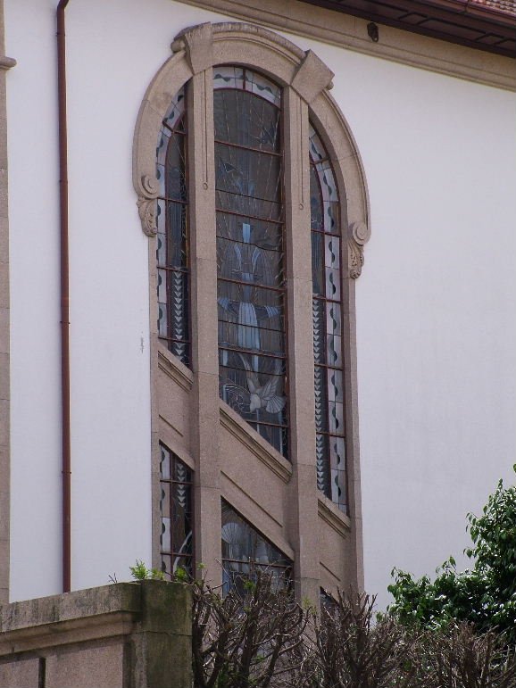 Photo: Art Deco Building