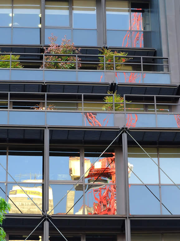 DSCF1122, Reflections, London